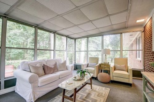 955 Church St, Smyrna GA 30080-3566 exterior