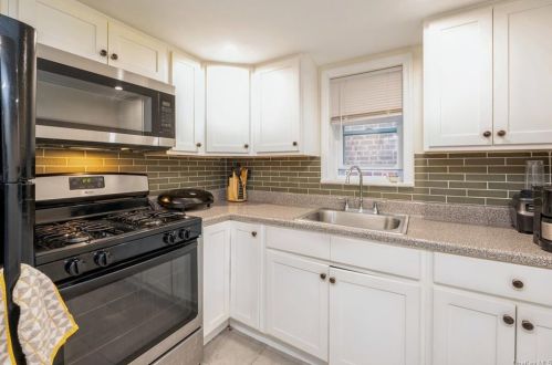 2035 Paulding Ave, Bronx, NY 10462-3129