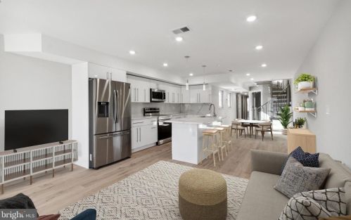 920 Marshall St, Philadelphia PA 19123-1307 exterior