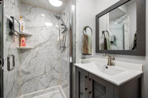 4253 Arbour Dr, Walled Lake MI 48390-4102 exterior