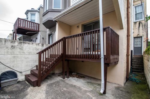 810 28 St, Philadelphia PA 19145-2522 exterior