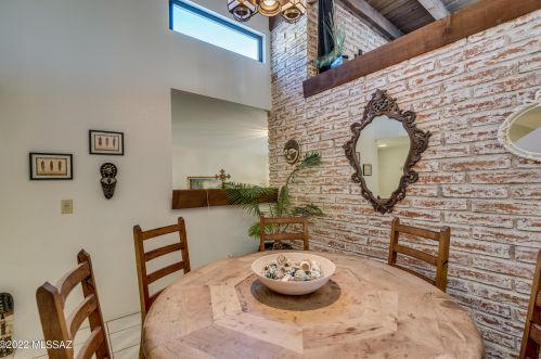 840 Placita Del Mirador, Tucson AZ  85718-1957 exterior