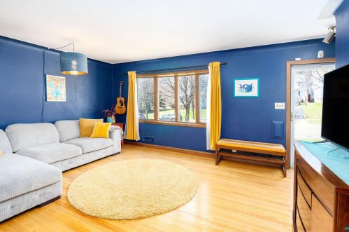 1010 Central Ave, Duluth MN 55807-1310 exterior