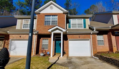 2462 Laurel Cir, Atlanta, GA 30311-1232