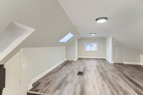 2108 1st Ave, Broadview IL 60153-3304 exterior