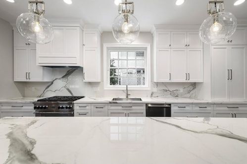 5036 Amberson Pl, Pittsburgh PA exterior