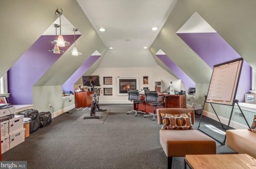 11300 Glen Rd, Rockville MD 20854-1849 exterior