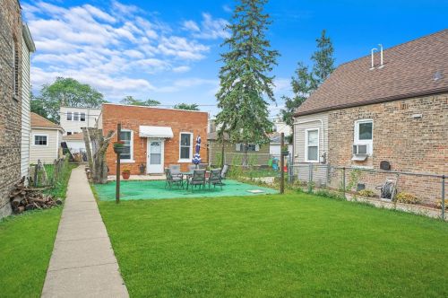 1624 59th Ct, Chicago IL  60804-1750 exterior