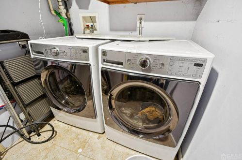 19 Richmond Rd, Edison NJ  08817-4037 exterior