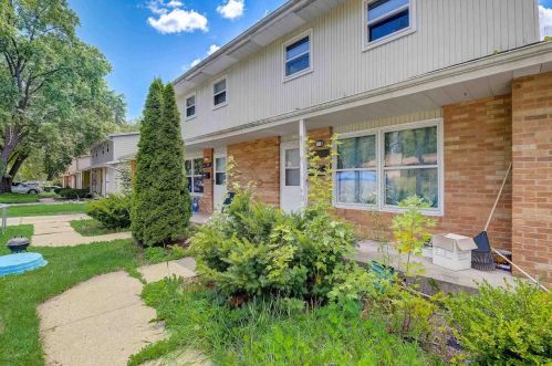 6309 Hammersley Rd, Madison WI  53711-3131 exterior