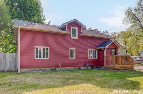 3816 Flamingo Ave, Wyoming MI exterior