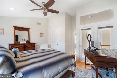 756 24 St, Philadelphia PA 19130-1953 exterior