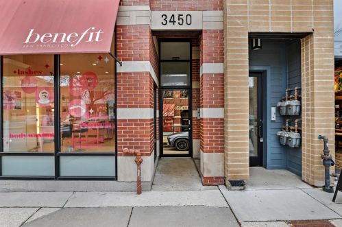 3450 Southport Ave, Chicago IL 60657-1492 exterior