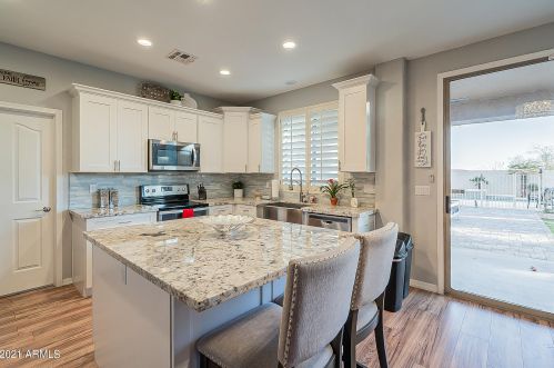 2883 Birchwood Pl, Chandler AZ 85249-5572 exterior