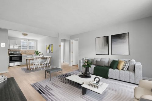 4 Robinwood Ave, Boston, MA 02130