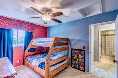 8239 Midnight Way, Tucson AZ 85741-1250 exterior