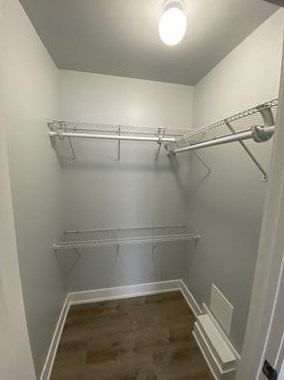 1301 Estes Ave, Chicago IL  60626-5401 exterior