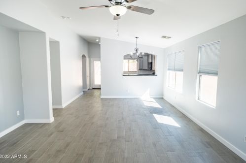 4523 24 Dr, Phoenix AZ 85041-2011 exterior