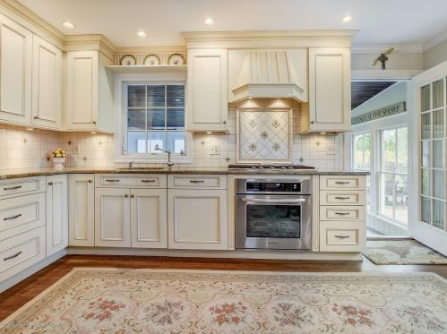 21 Center St, Locust NJ  07760-1749 exterior