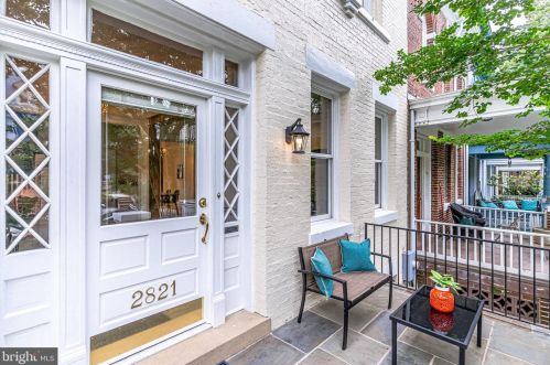 2821 27th St, Washington, DC 20018-2521