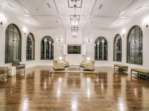 3535 Gillespie St, Dallas TX 75219-4884 exterior