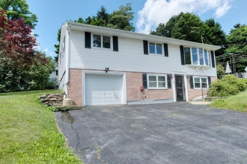 284 Saint Nicholas Ave, Worcester MA  01606-1867 exterior