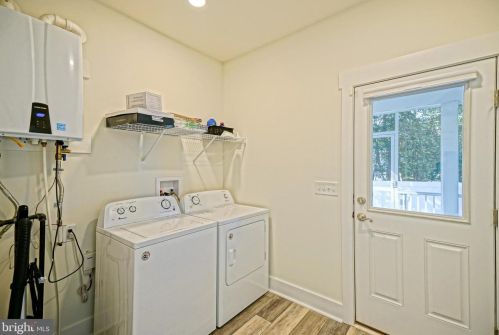 35 Aintree Dr, Lewes DE 19958-9466 exterior