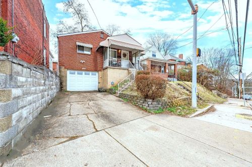1648 Braddock Ave, Pittsburgh, PA 15218-1638