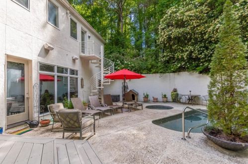 55 Finch Frst Trl, Atlanta GA 30327-4576 exterior