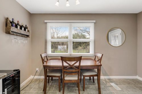 1122 Ferndale St, Saint Paul MN  55119-3623 exterior