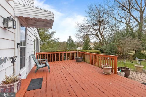 441 Moreland Rd, Huntingdon Valley PA 19006-7803 exterior