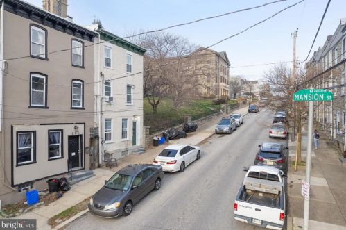 230 Hermitage St, Philadelphia PA  19127-1014 exterior