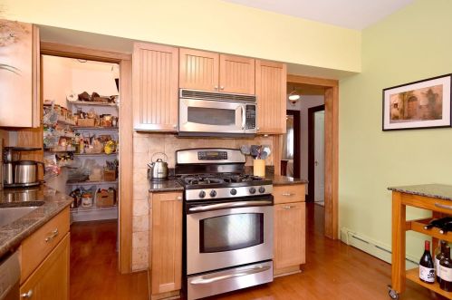 4449 Menard Ave, Chicago IL 60634-1712 exterior