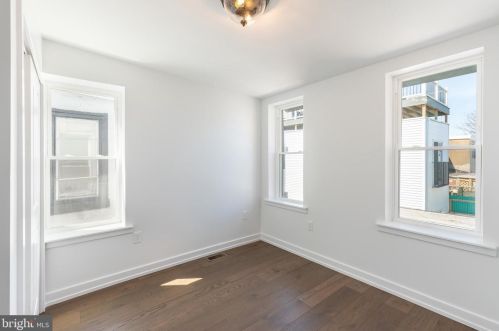 1732 19th St, Philadelphia PA  19145-2046 exterior