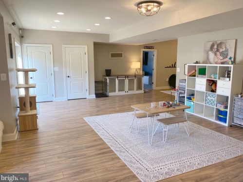 930 Falls Pointe Way, Huntingtown MD 20639-2329 exterior