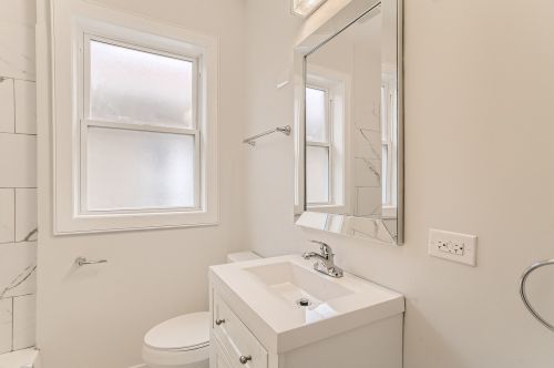 7614 Michigan Ave, Chicago IL  60619-2313 exterior