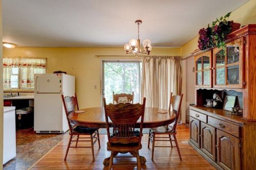 1004 Forrest Dr, Atlanta GA 30354-2514 exterior