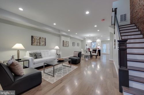 311 Todd Pl, Washington DC  20002-1419 exterior