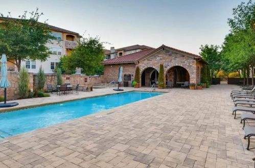 545 Via Amalfi, Irving TX 75039-2851 exterior