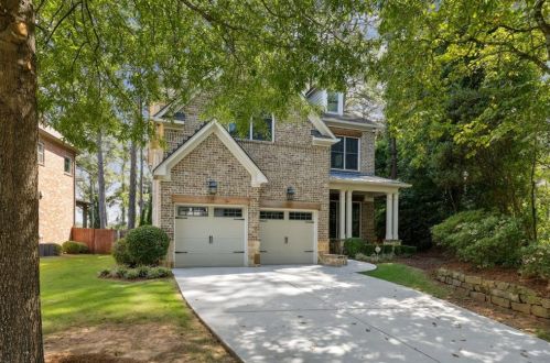 753 Darlington Cir, Atlanta, GA 30305-2706