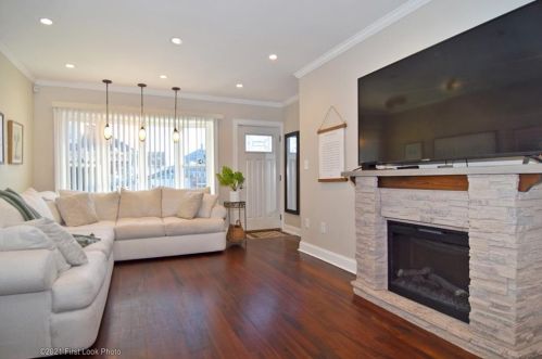 63 Georgia Ave, Providence, RI 02905-5409