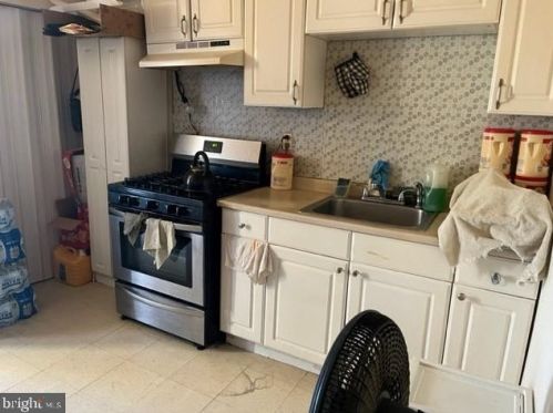 2113 28 St, Philadelphia PA 19145-2522 exterior