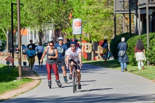 1371 Edmund Ct, Atlanta GA  30306-2236 exterior