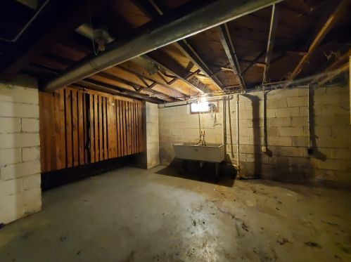 3276 45th St, Milwaukee WI  53219-4815 exterior