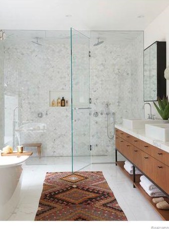 520 Wimbleton Dr, Bham MI 48009-7601 exterior