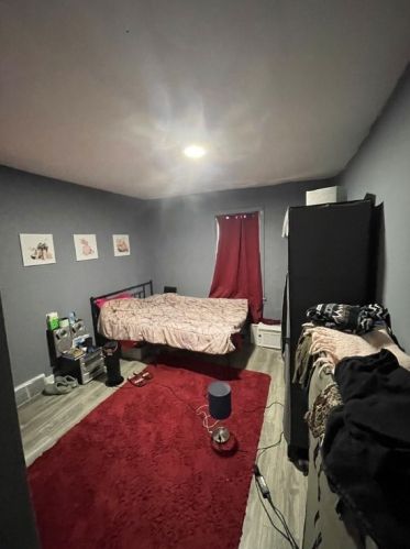 160 Howard St, Pittsburgh PA 15235-2832 exterior