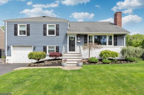 2 Lenhome Dr, Cranford, NJ 07016-2917