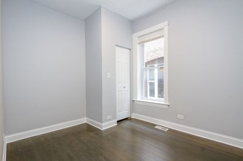 1647 Central Park Ave, Chicago IL 60647-4701 exterior