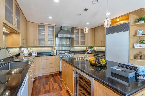 1397 Mt Shasta Ave, Milpitas CA 95035-6932 exterior