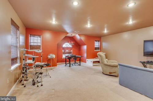 28 Tynemouth Dr, Lumberton Township NJ 08048-5801 exterior